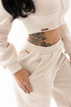 Conjunto casual nude sudadera y chaqueta